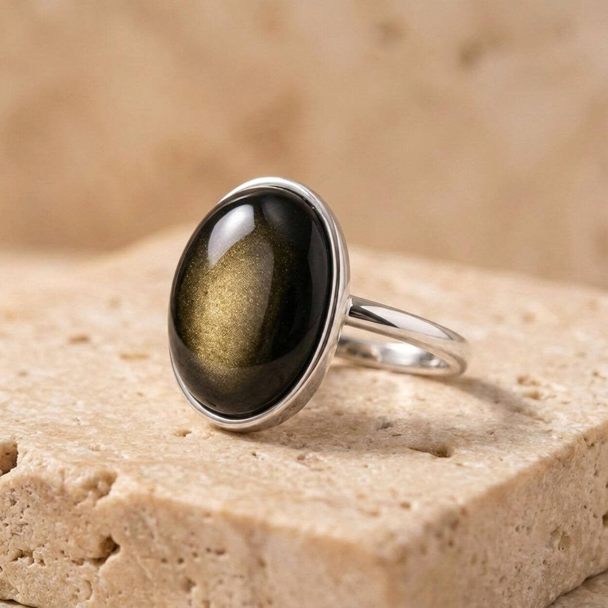 Bague Ajustable « Rayon Solaire » en Obsidienne Dorée
