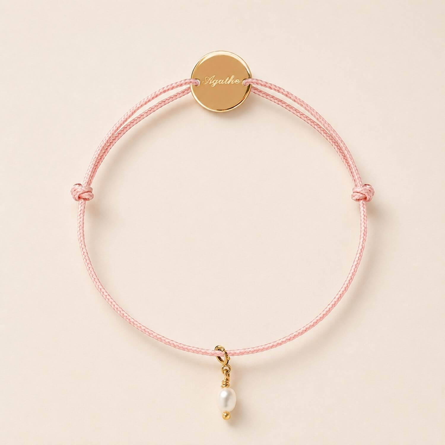Bracelet Cordon Personnalisé : Votre Pierre de Naissance et Votre Médaille Gravée