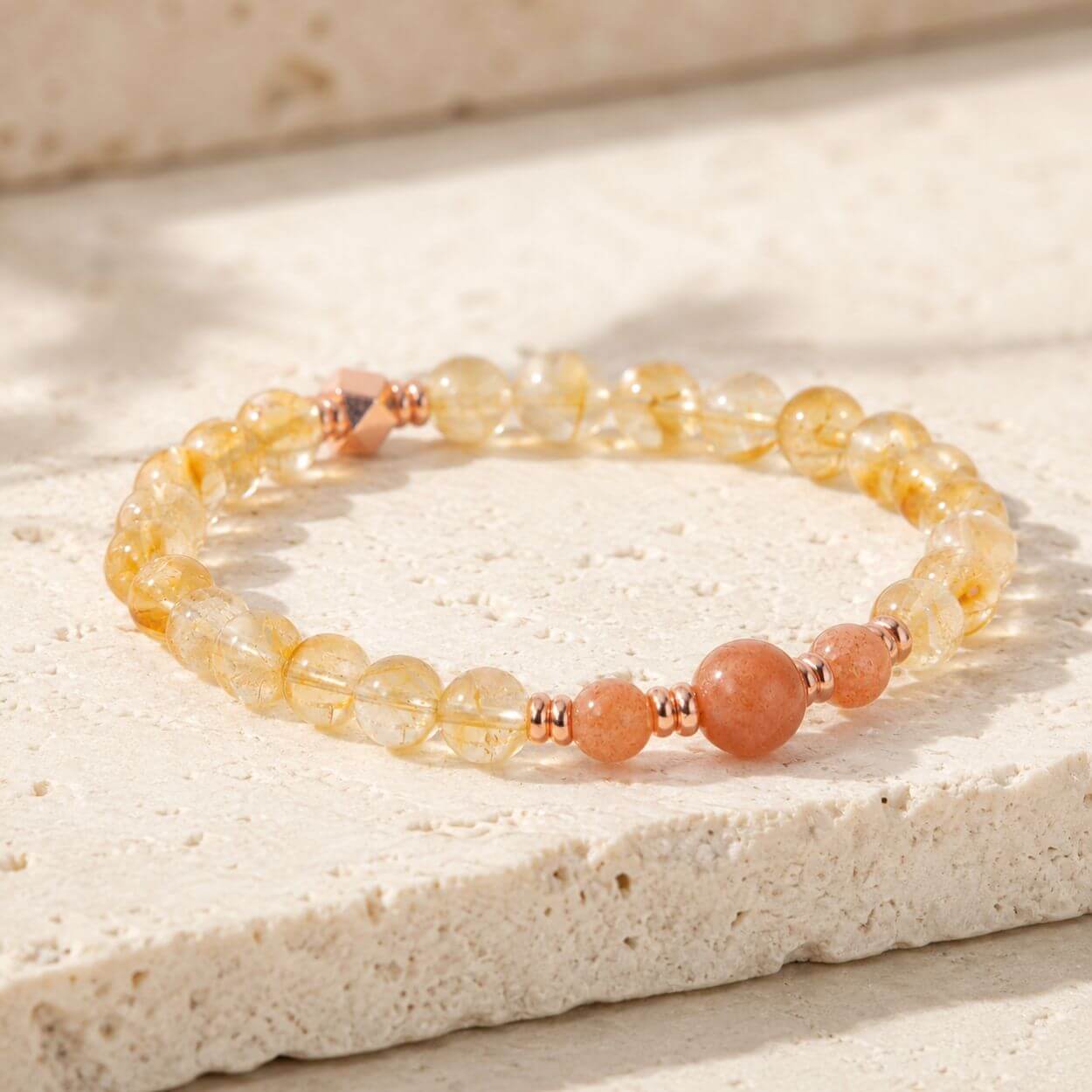 Bracelet "Ondes Positives" en Pierre de Soleil et Citrine