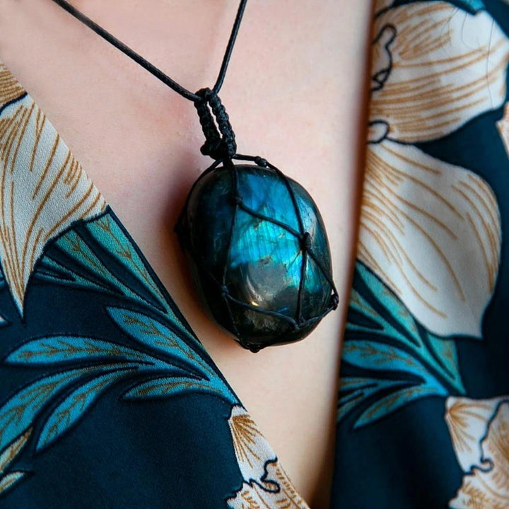 Dragons Heart Labradorite Necklace - youwows